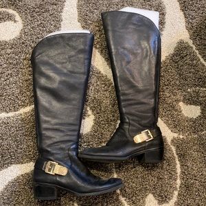 Vince Camuto Black Leather Boots 👢